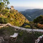 Villa Belvedere, Upper Qeparo